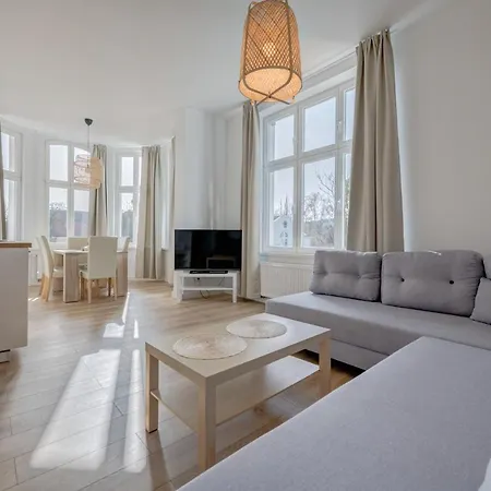 Dr Apartments - Fryderyk Apartment