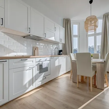 Dr Apartments - Fryderyk Apartment